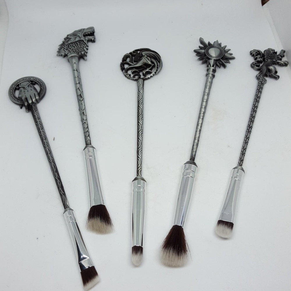 Game of thrones makeup brushes